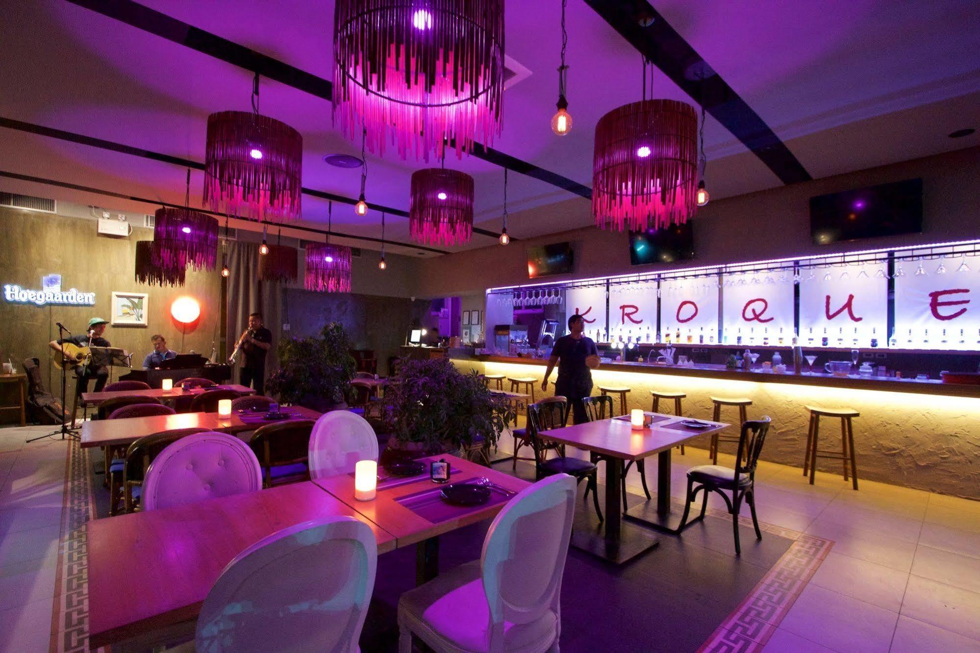 Kroque Boutique & Bistro Анг Сила Екстериор снимка